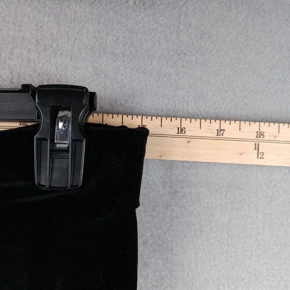 URBAN COCO Women's Black Velvet Skater Skirt Size L - Picture 5 of 6